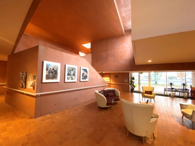 Hall - La Dunette.jpg